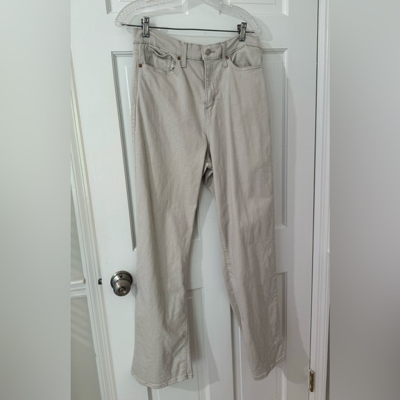 Signature high waisted Levi tan jeans - Picture 2 of 3